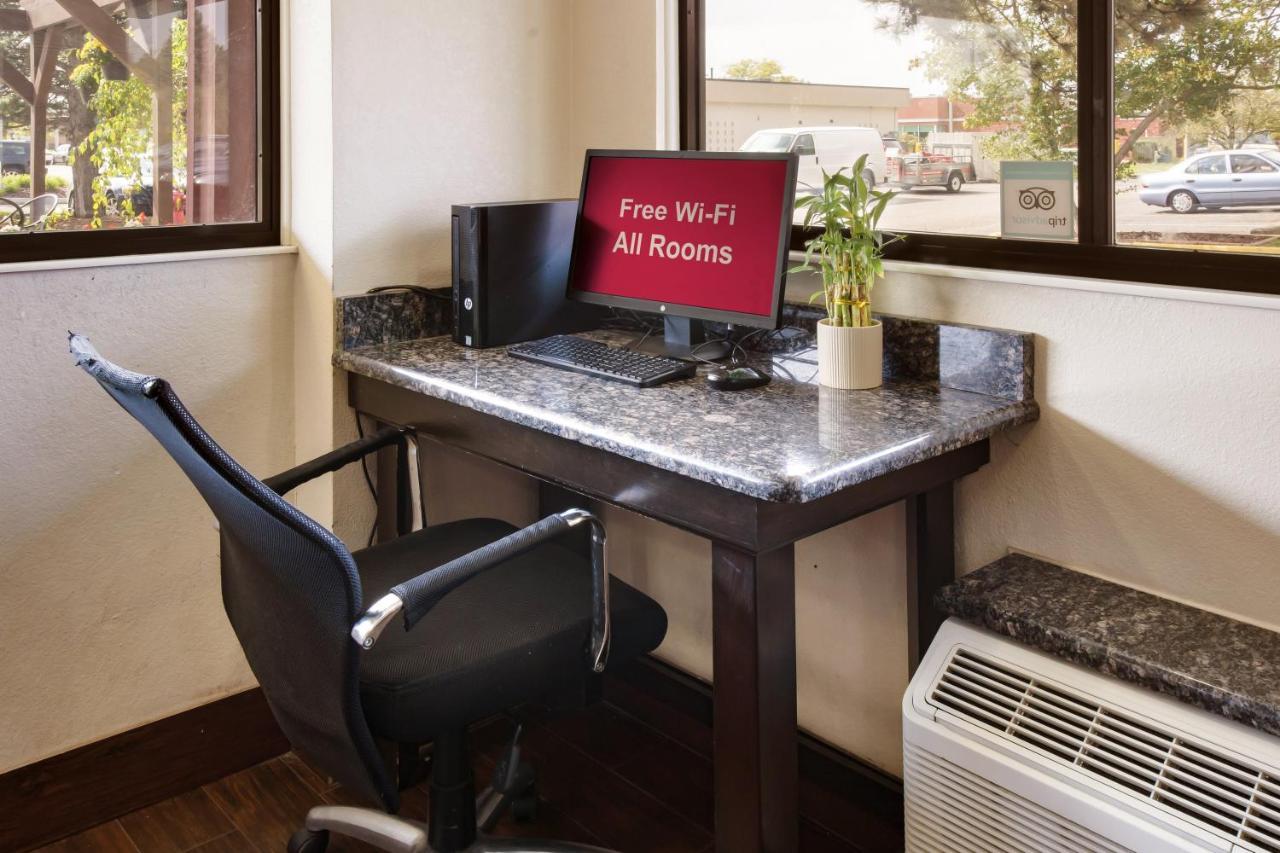 Red Roof Inn Grand Rapids Airport Cascade Екстер'єр фото